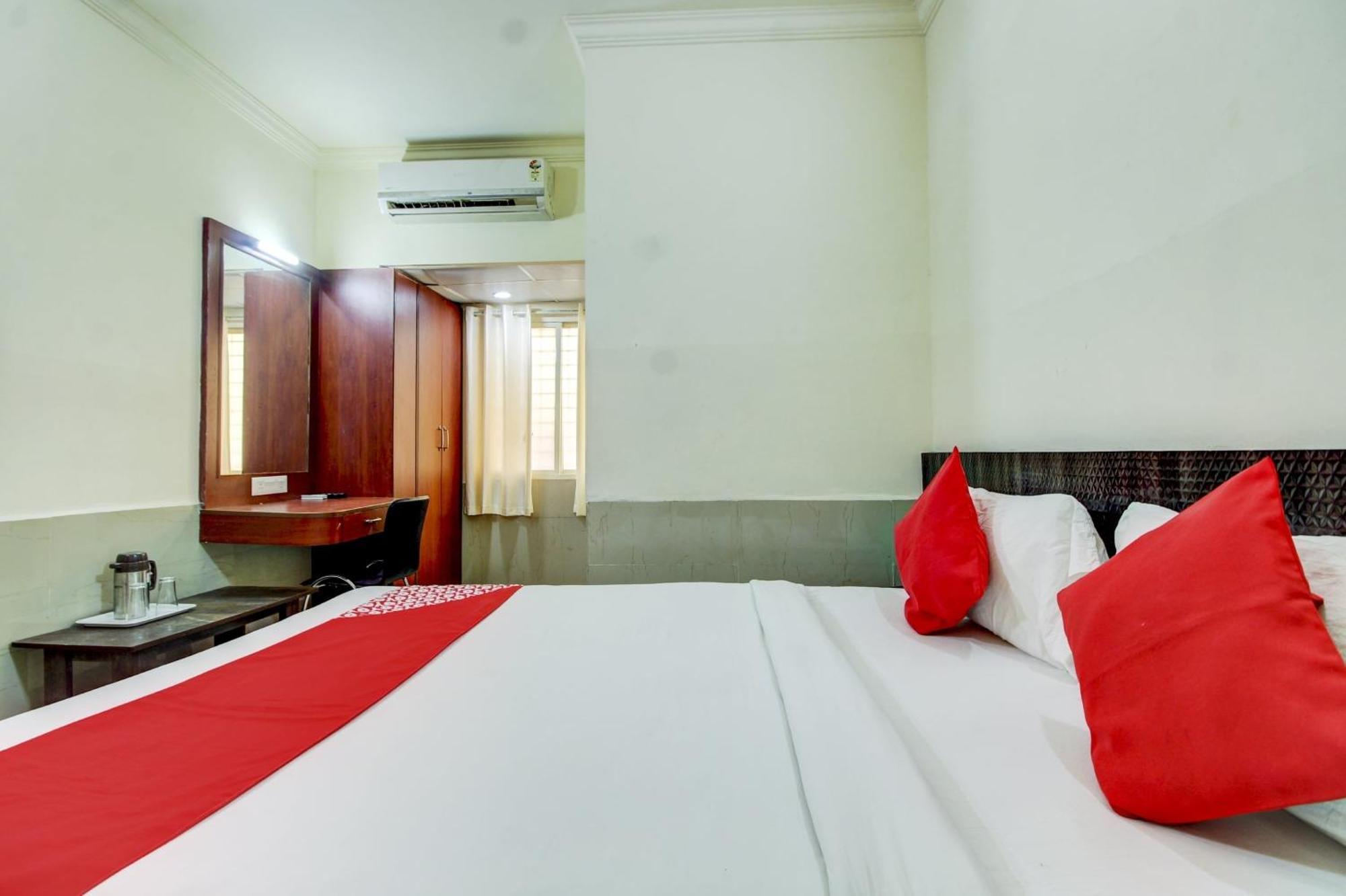 Super Hotel O Nar Comforts Near Ksr Railway Station Bangalore Exterior foto